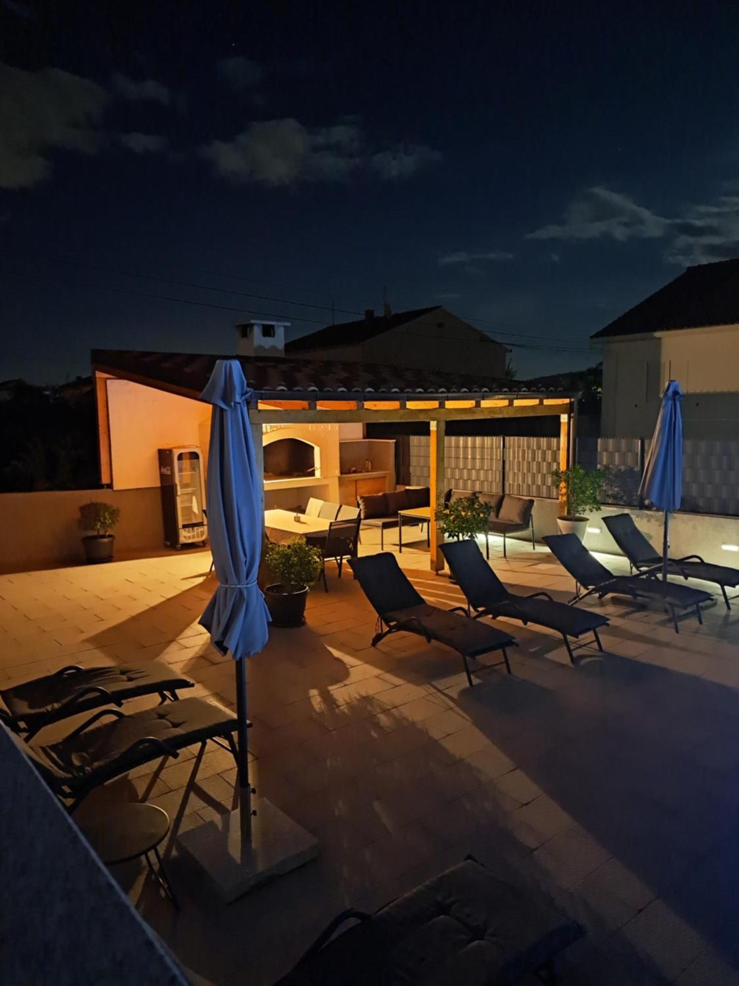 Villa Apartment Aa 2 Трогир Экстерьер фото