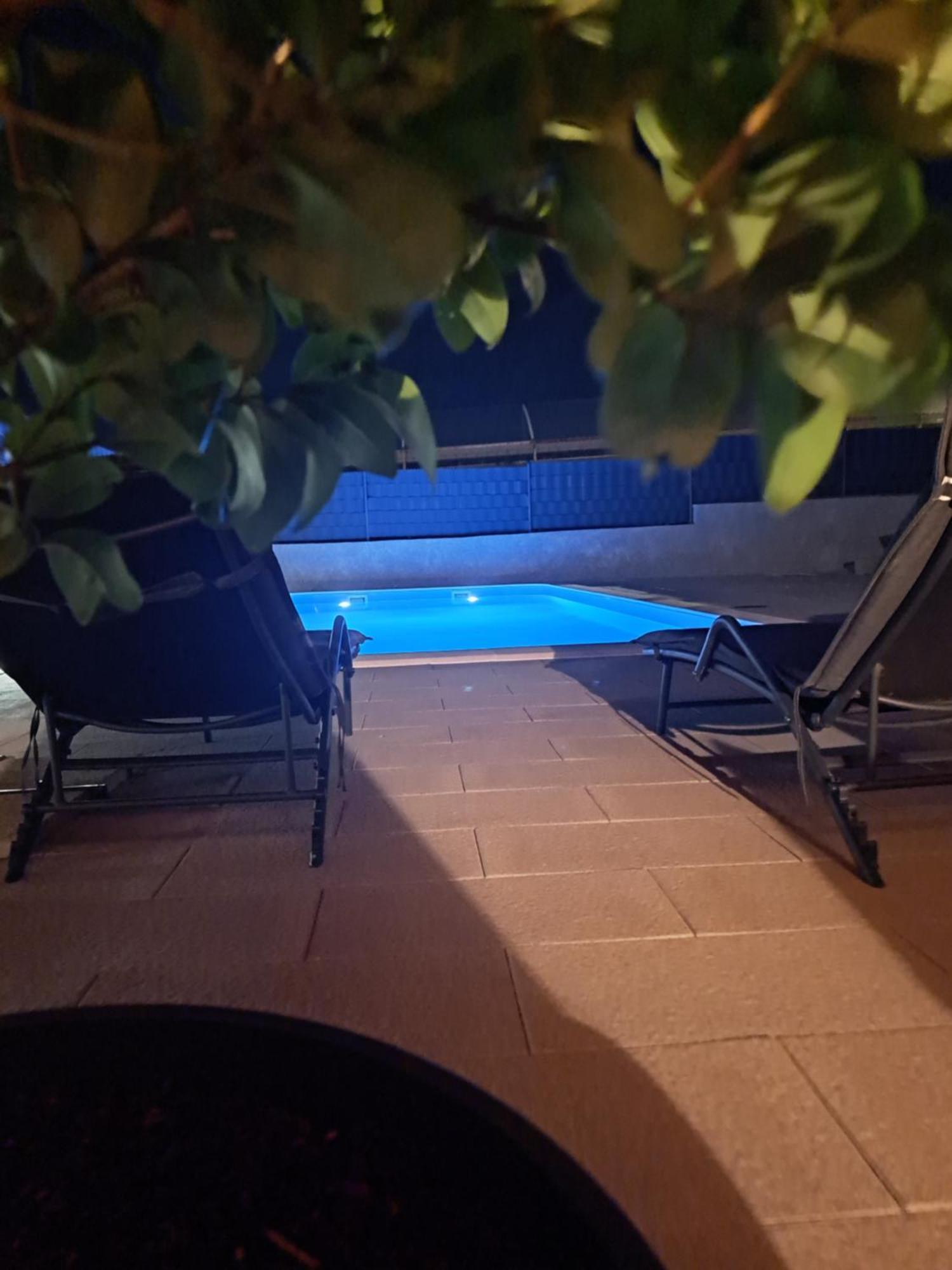 Villa Apartment Aa 2 Трогир Экстерьер фото