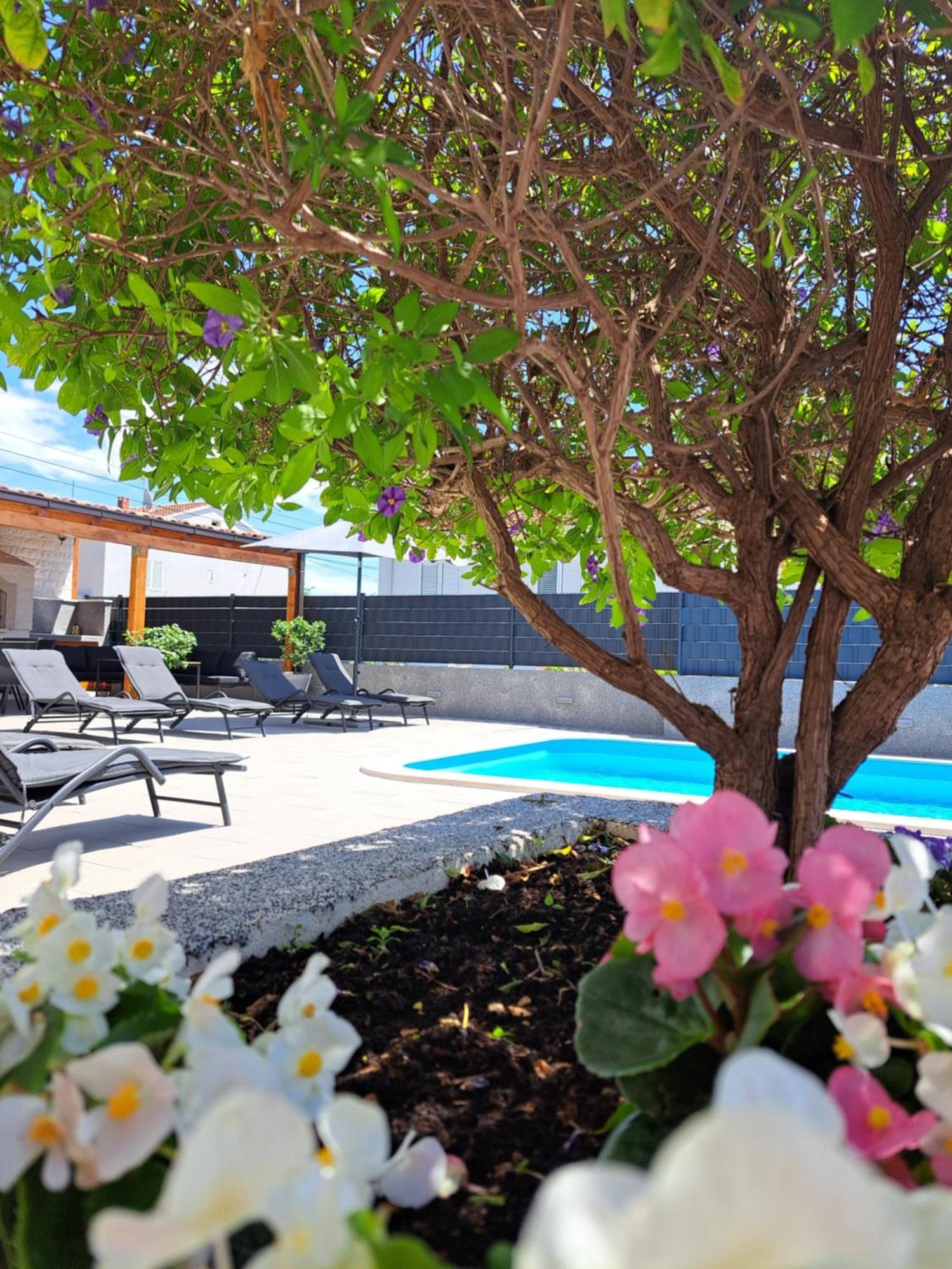 Villa Apartment Aa 2 Трогир Экстерьер фото