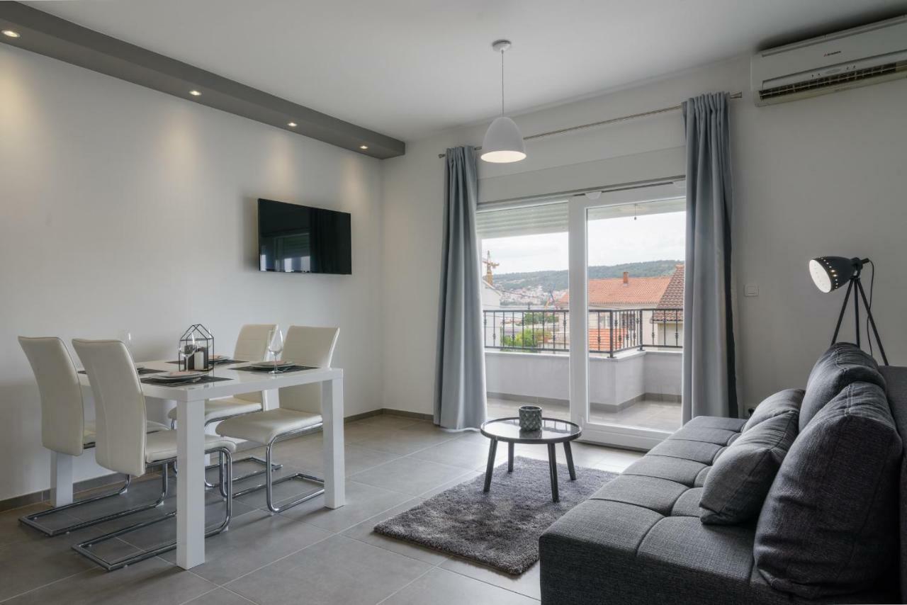 Villa Apartment Aa 2 Трогир Экстерьер фото
