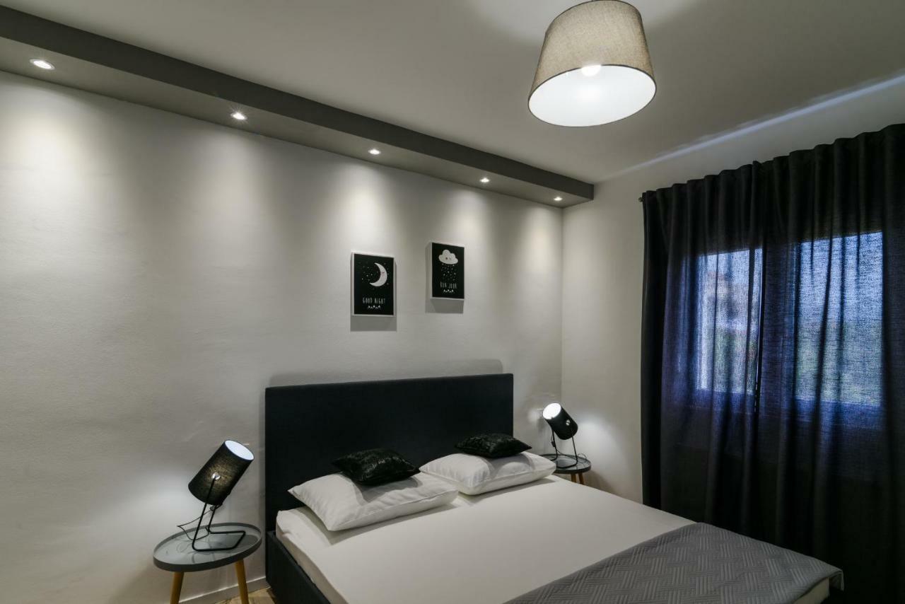 Villa Apartment Aa 2 Трогир Экстерьер фото