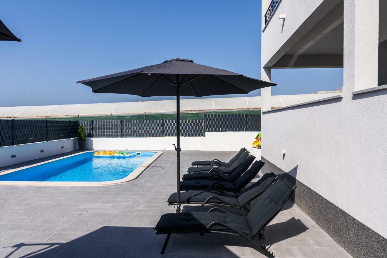 Villa Apartment Aa 2 Трогир Экстерьер фото