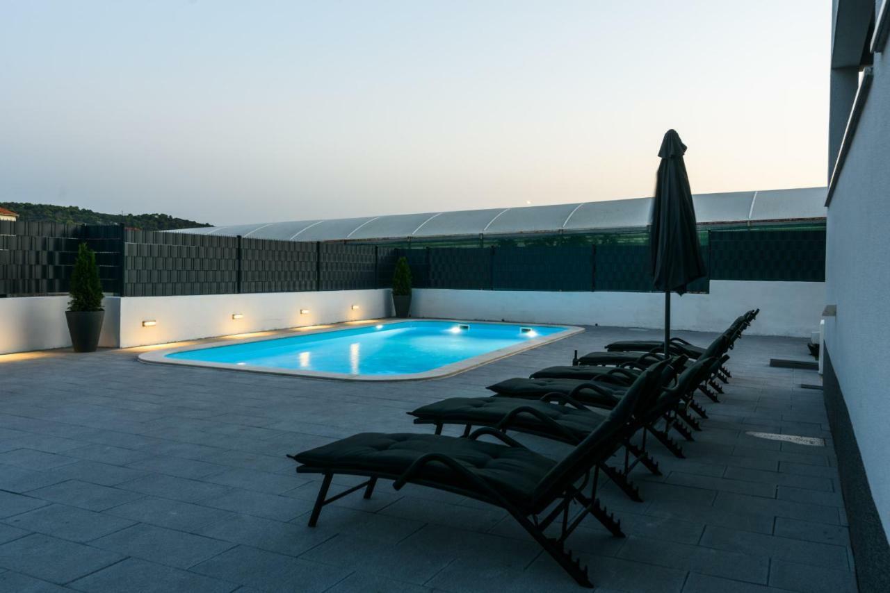 Villa Apartment Aa 2 Трогир Экстерьер фото
